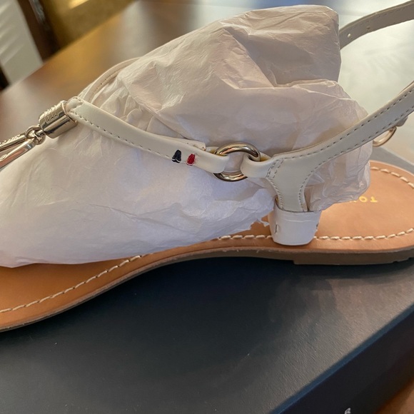 Tommy Hilfiger Sandals - Picture 3 of 5